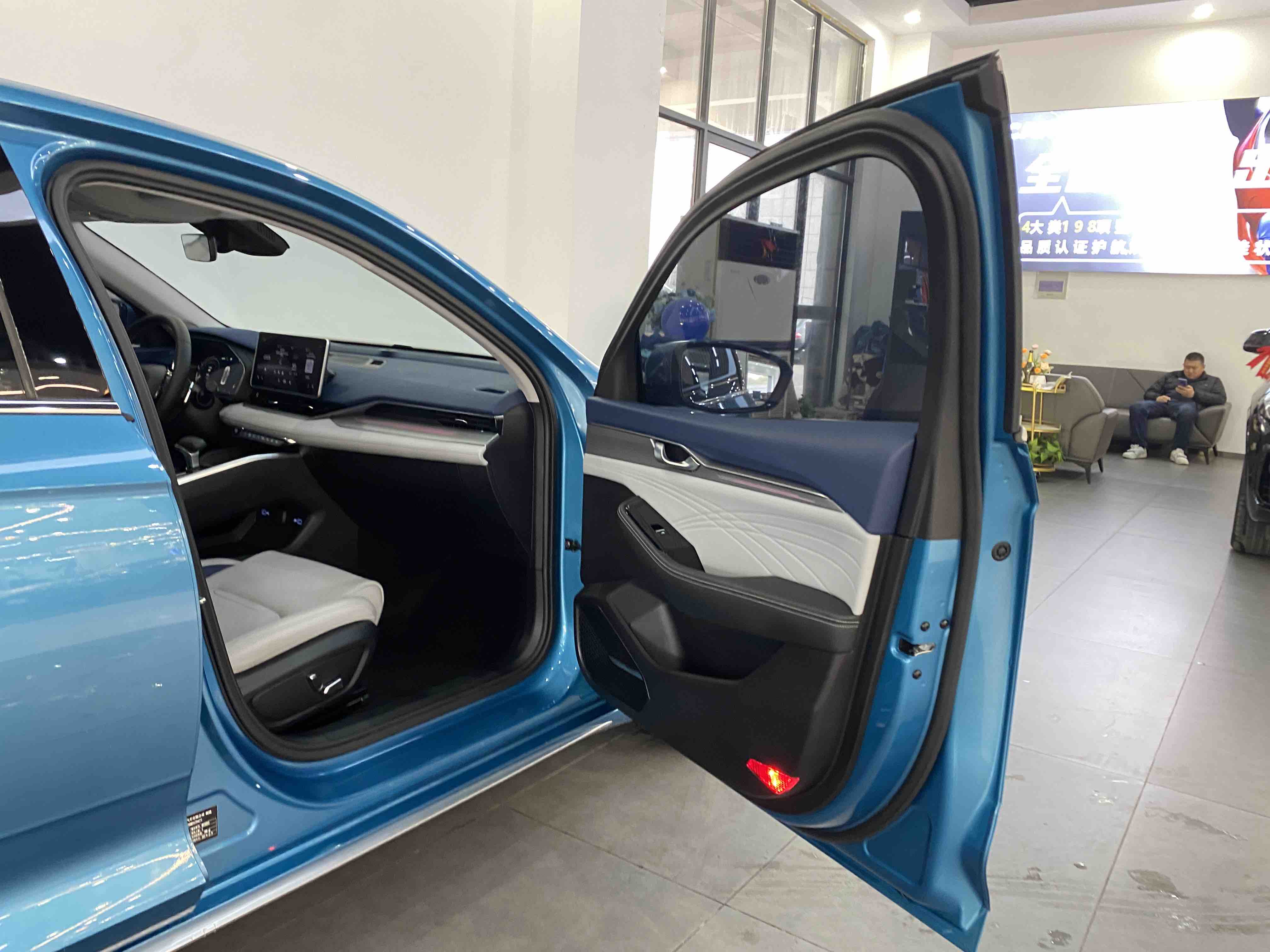 Preface 2022 #29 Preface 2022 immagine di auto #29