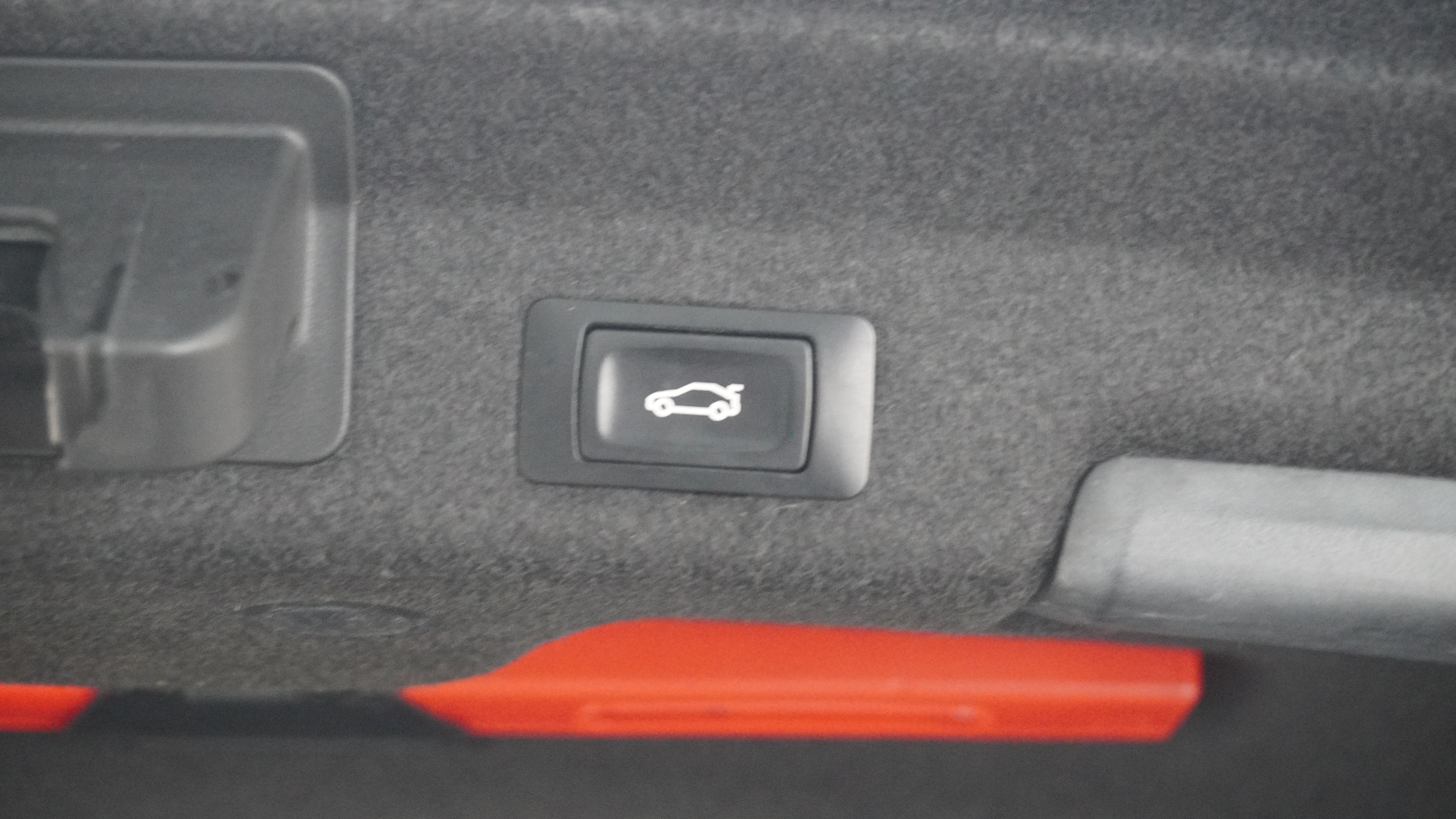 Audi A6L 2021 car image #29