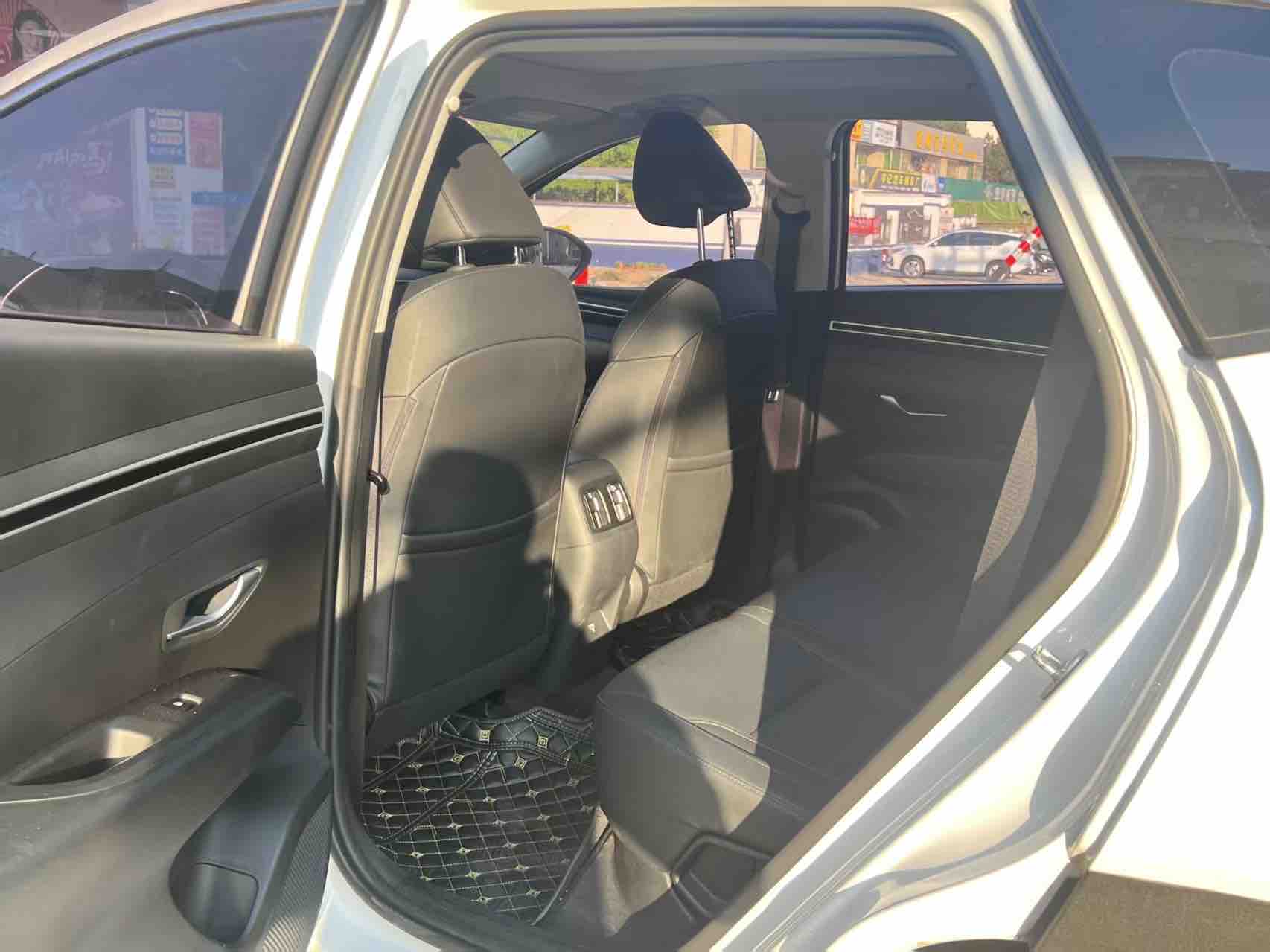 Hyundai Tucson 2022 immagine di auto #29