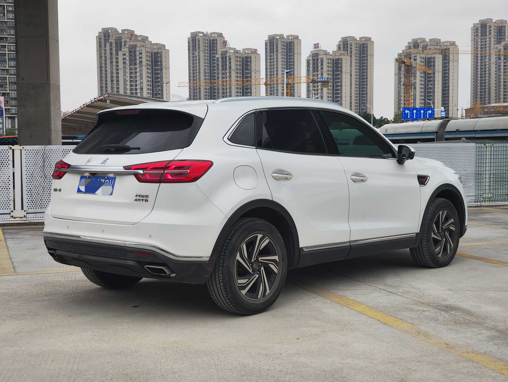 HongQi HS5 2022 #29 HongQi HS5 2022 car image #29