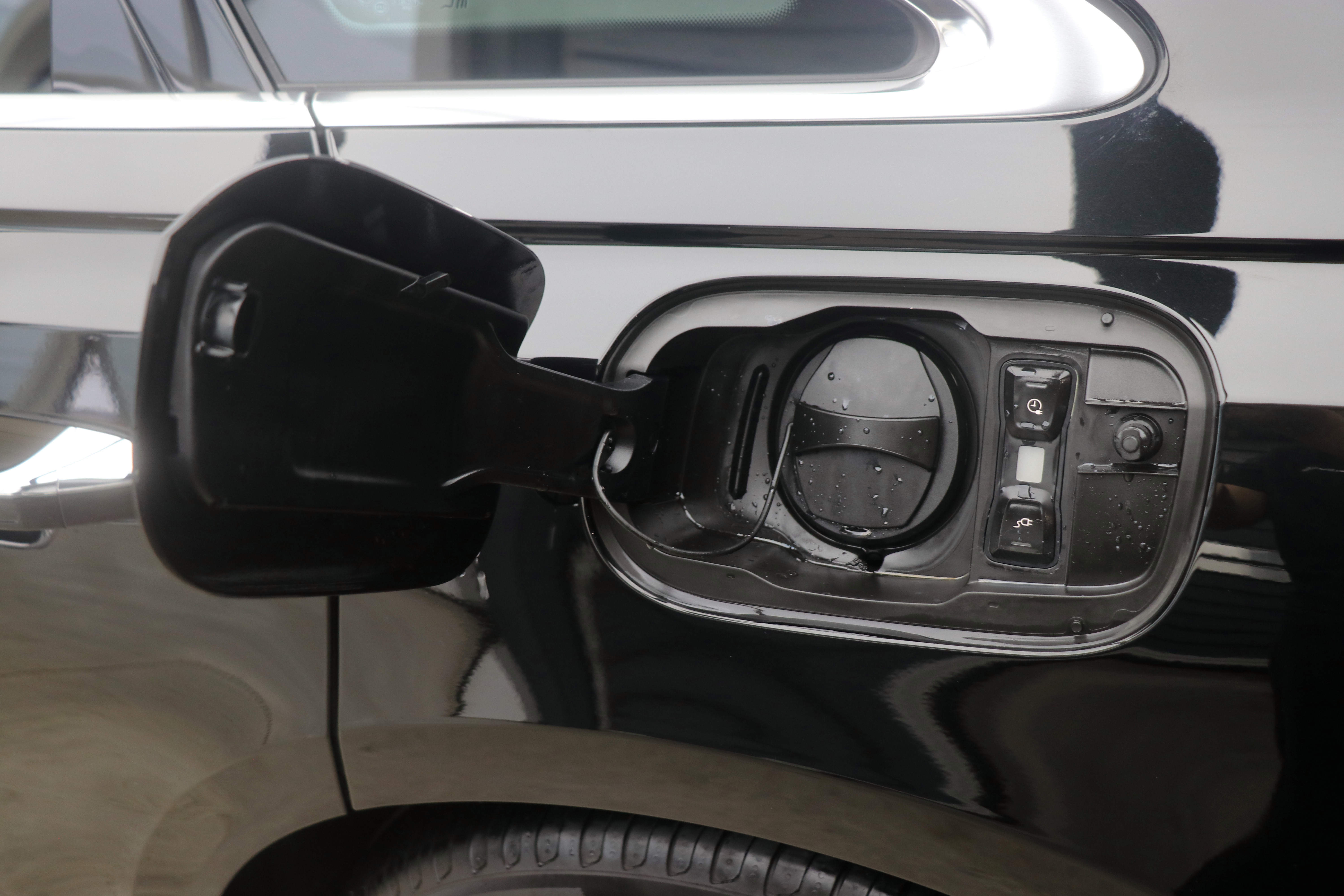 Audi A8 New Energy 2022 car image #29