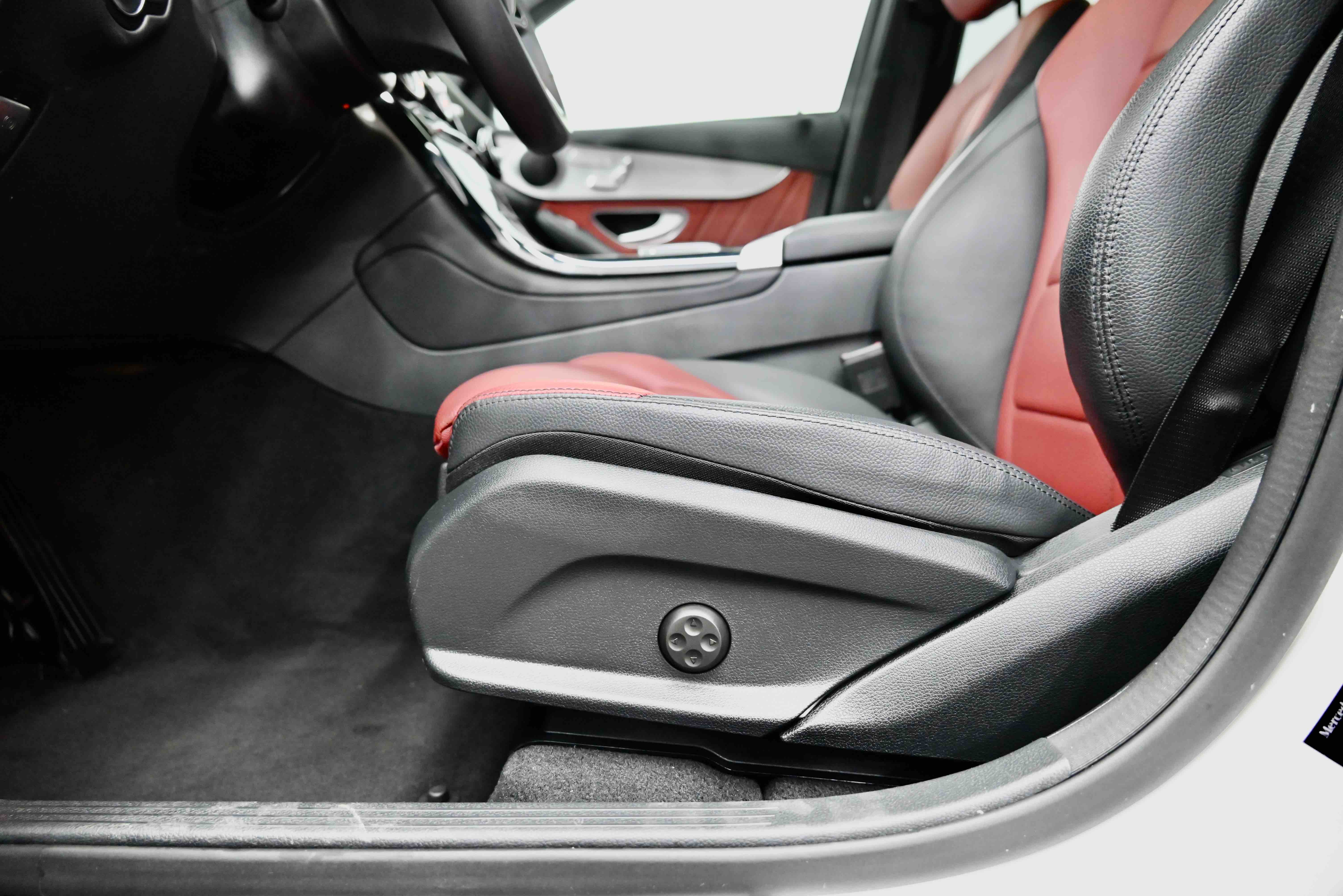 Mercedes-Benz GLC Coupe 2022 car image #29