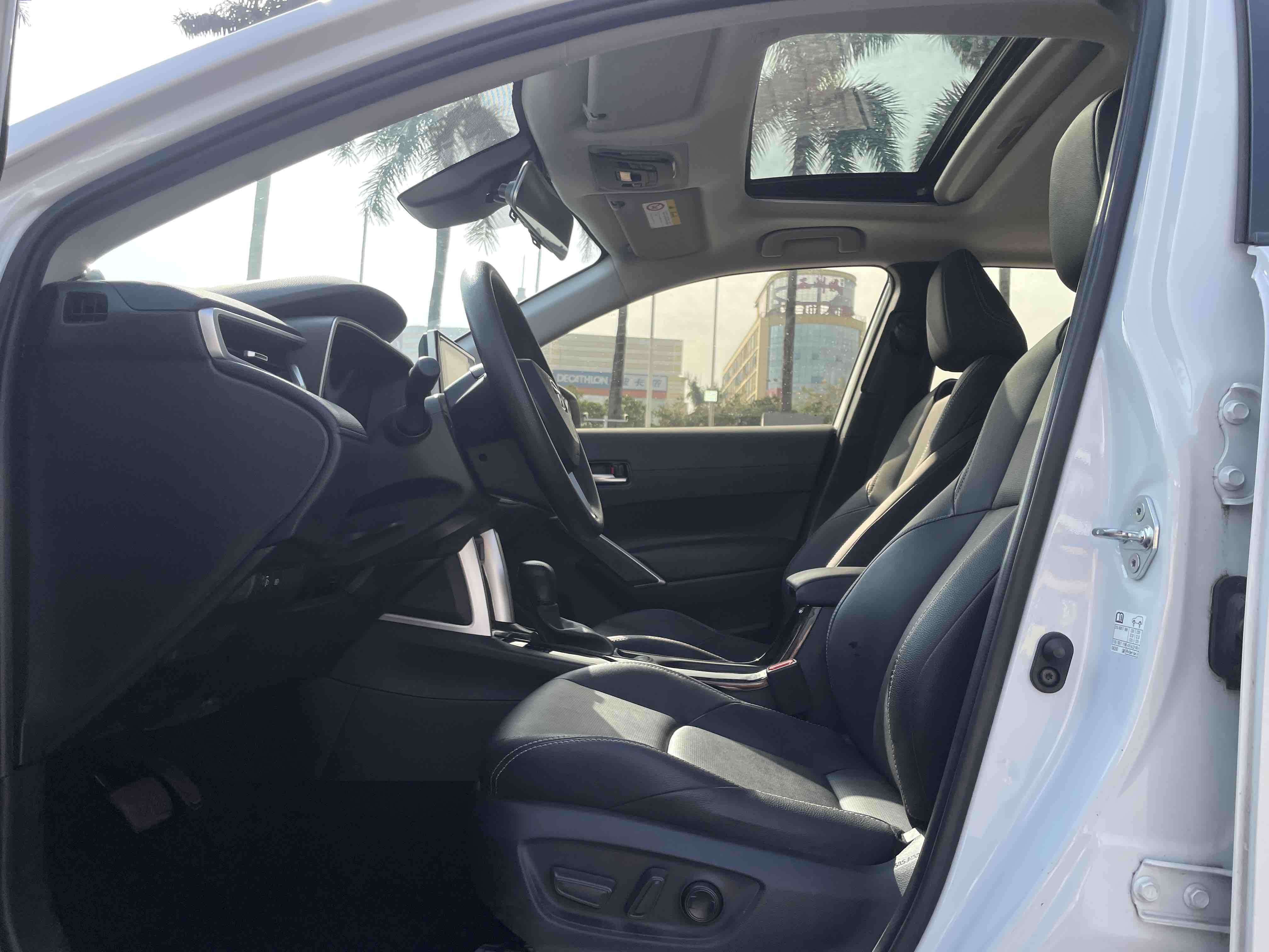 丰田 锋兰达 2022 汽车图片 #29