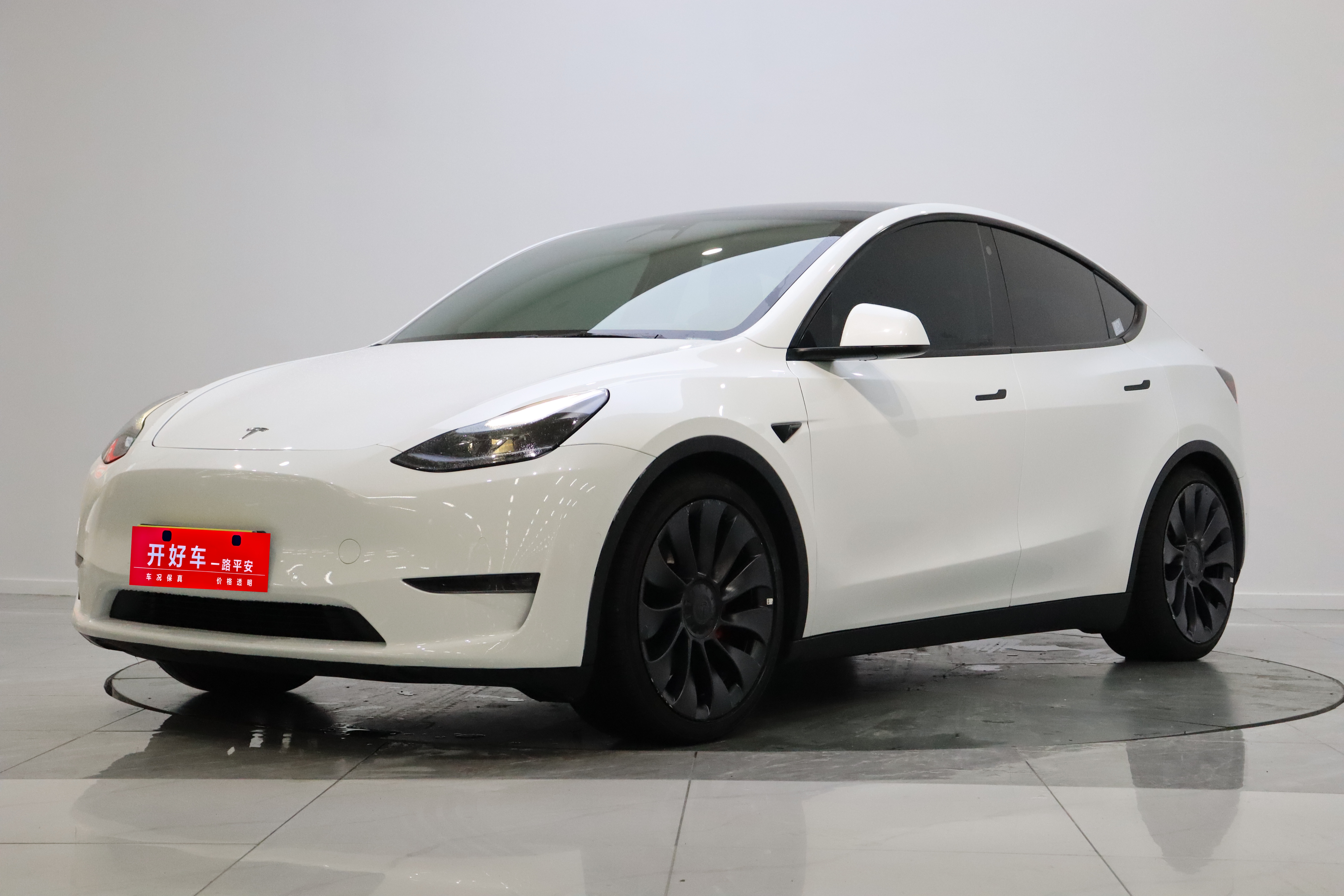 Tesla Model Y 2023 #29 Tesla Model Y 2023 car image #29