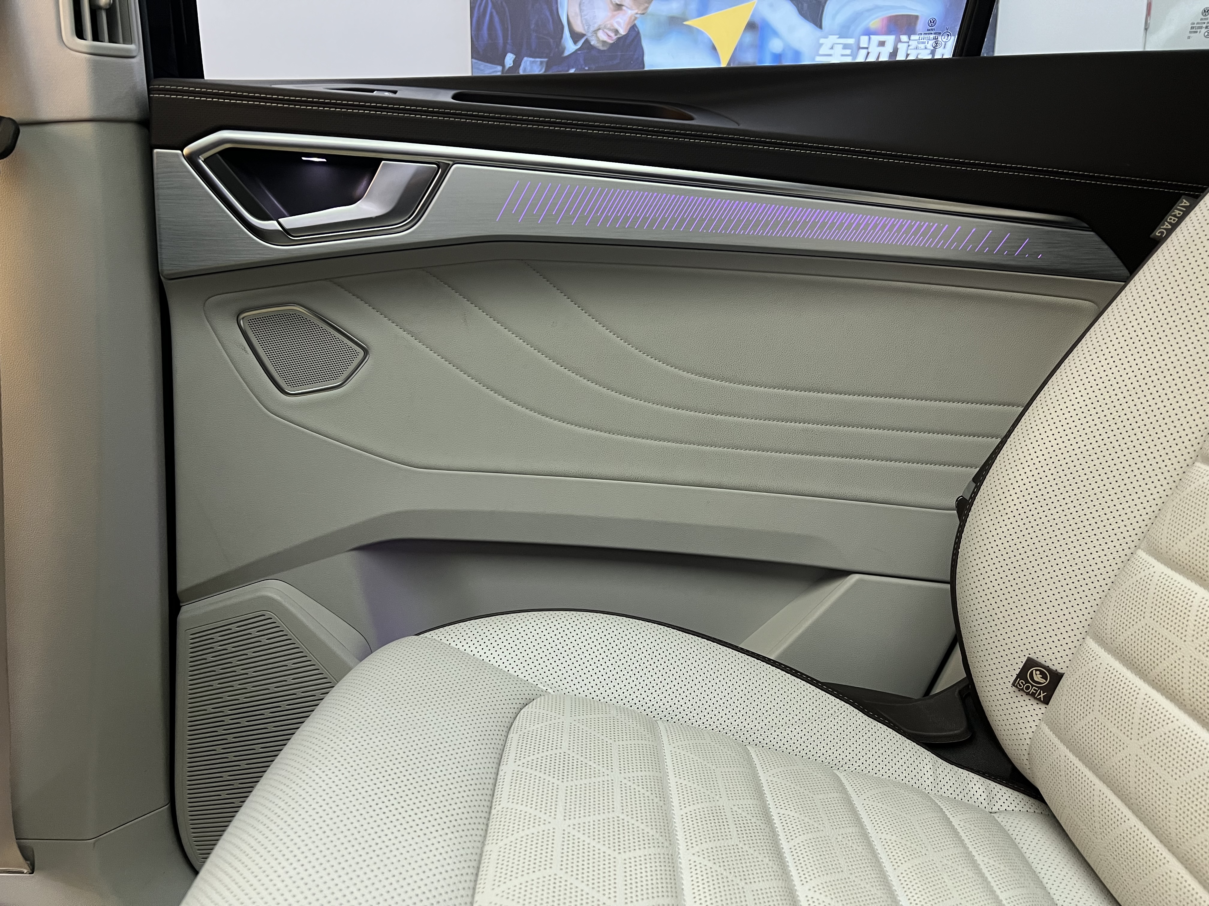 Volkswagen Talagon 2022 car image #29