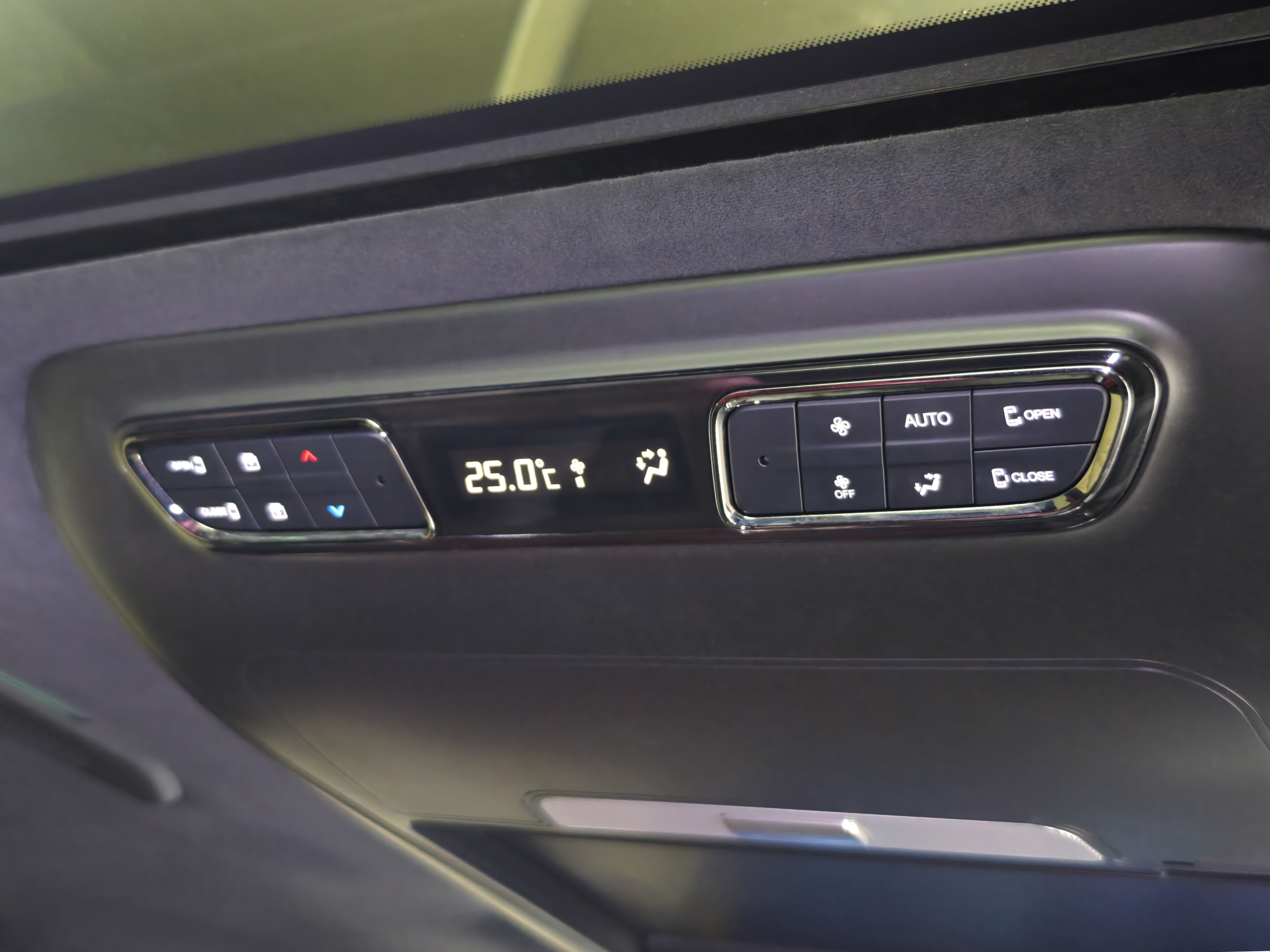 GAC Trumpchi M8 2023 car image #29