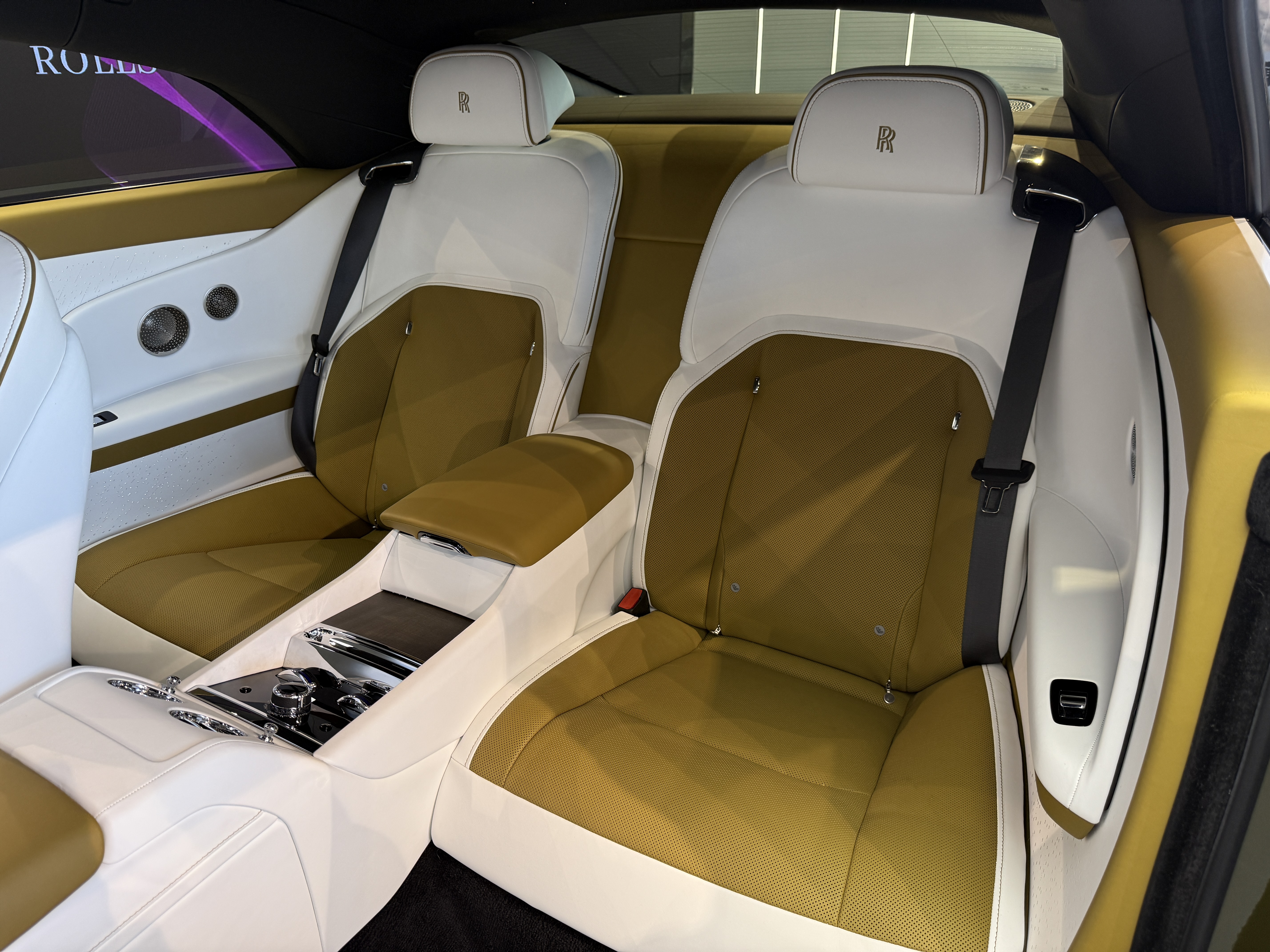 劳斯莱斯 闪灵 2024 #29 劳斯莱斯 闪灵 2024 汽车图片 #29