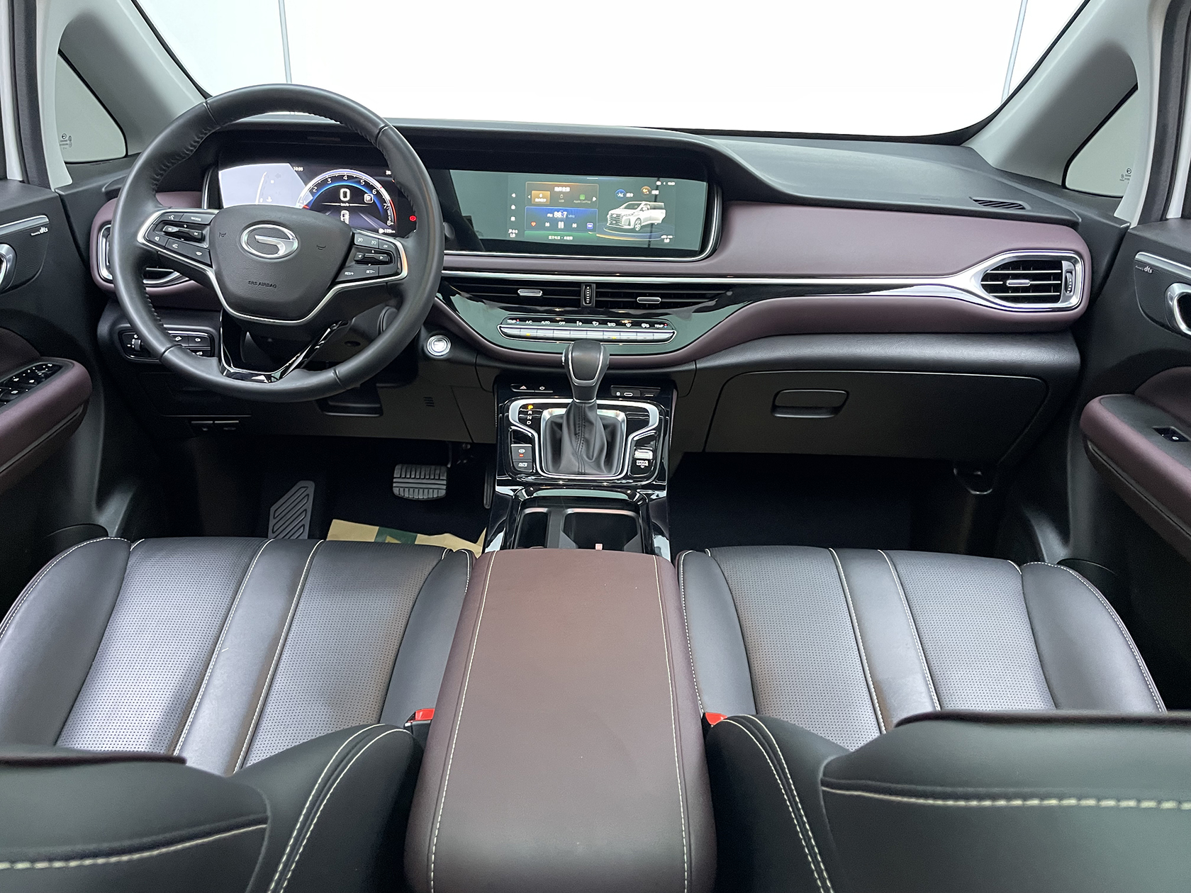 GAC Trumpchi M6 2023 #29 GAC Trumpchi M6 2023 car image #29