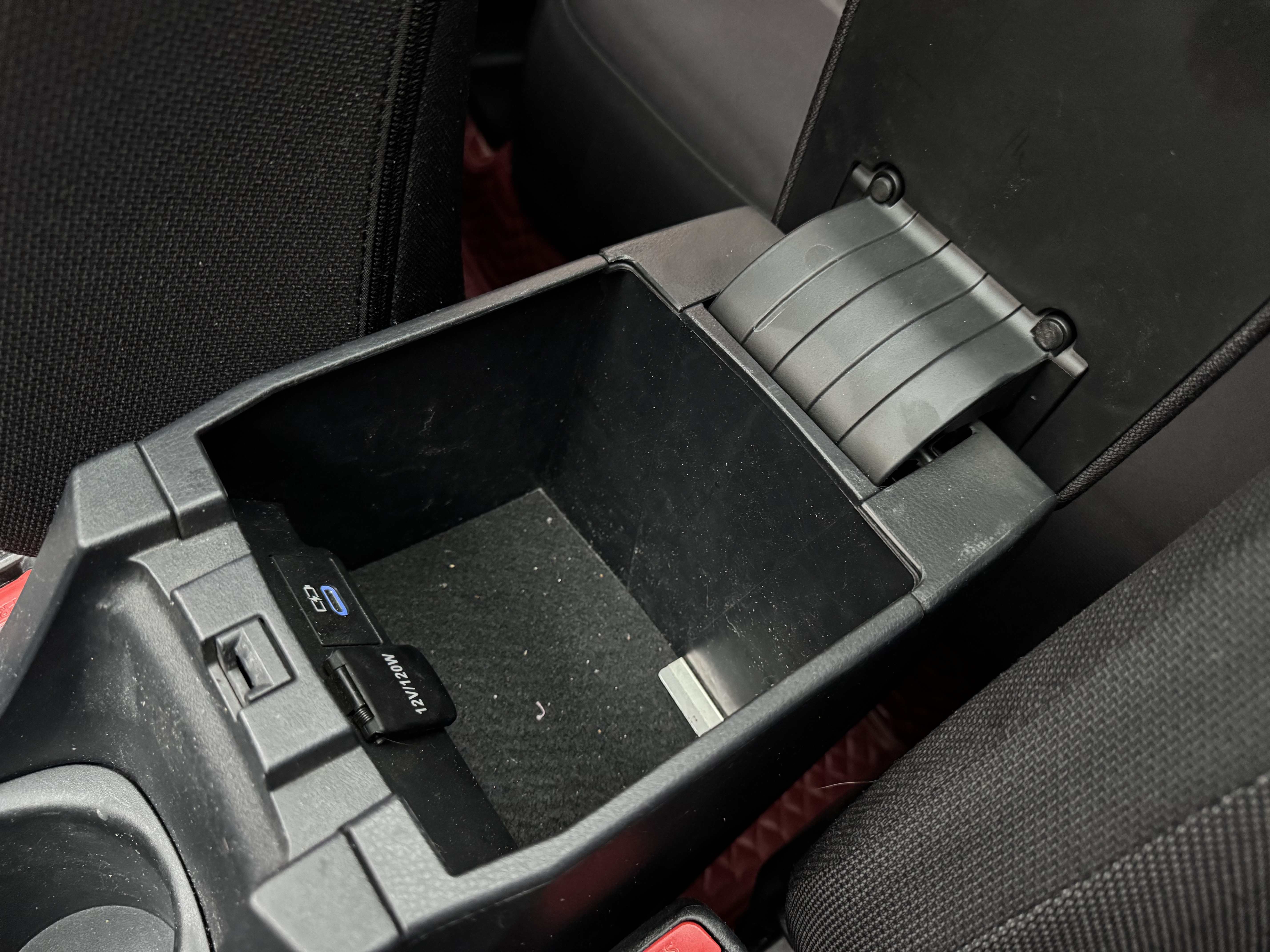 Toyota Frontlander 2023 #29 Toyota Frontlander 2023 immagine di auto #29