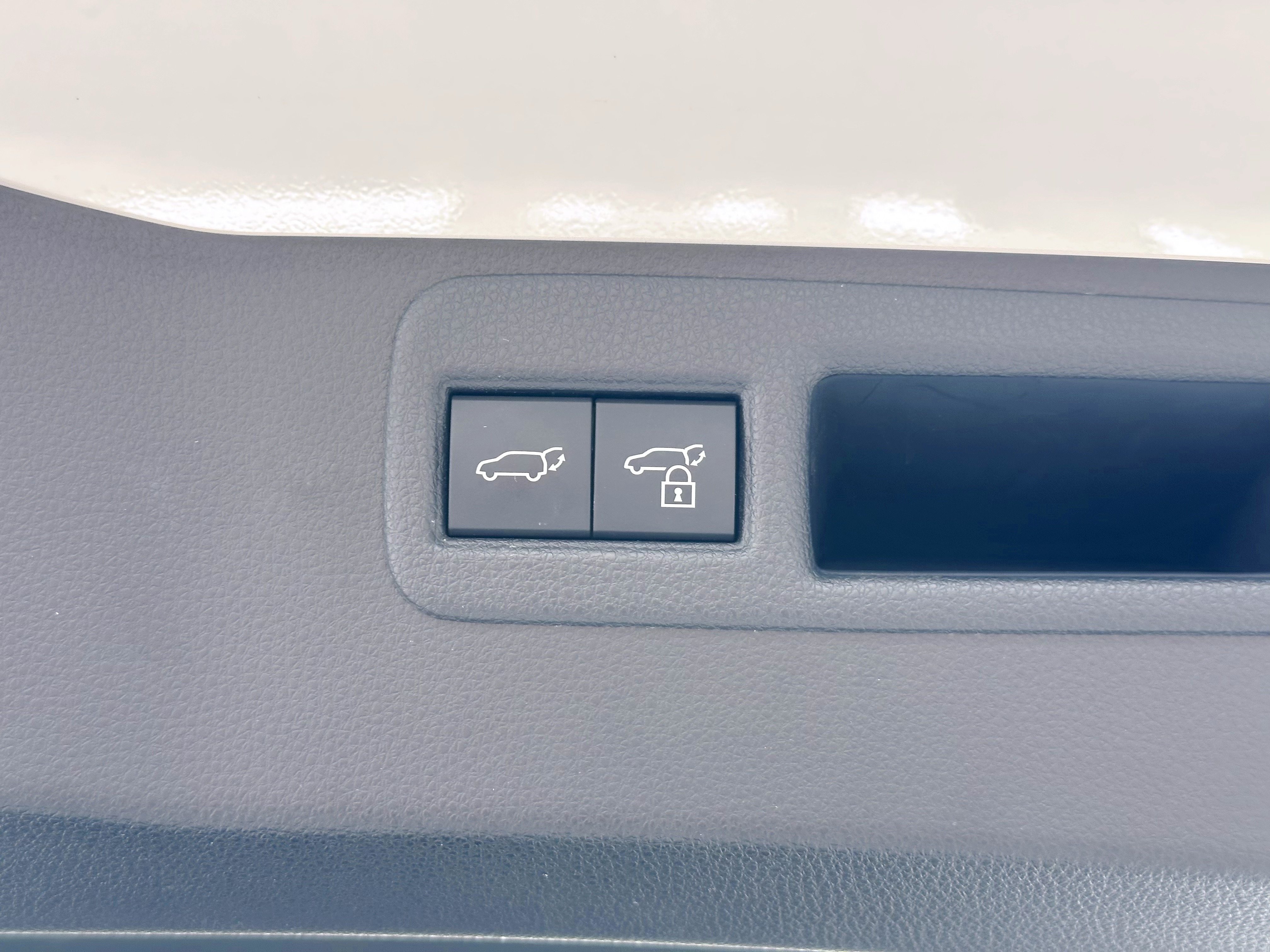 Toyota Venza 2024 immagine di auto #29