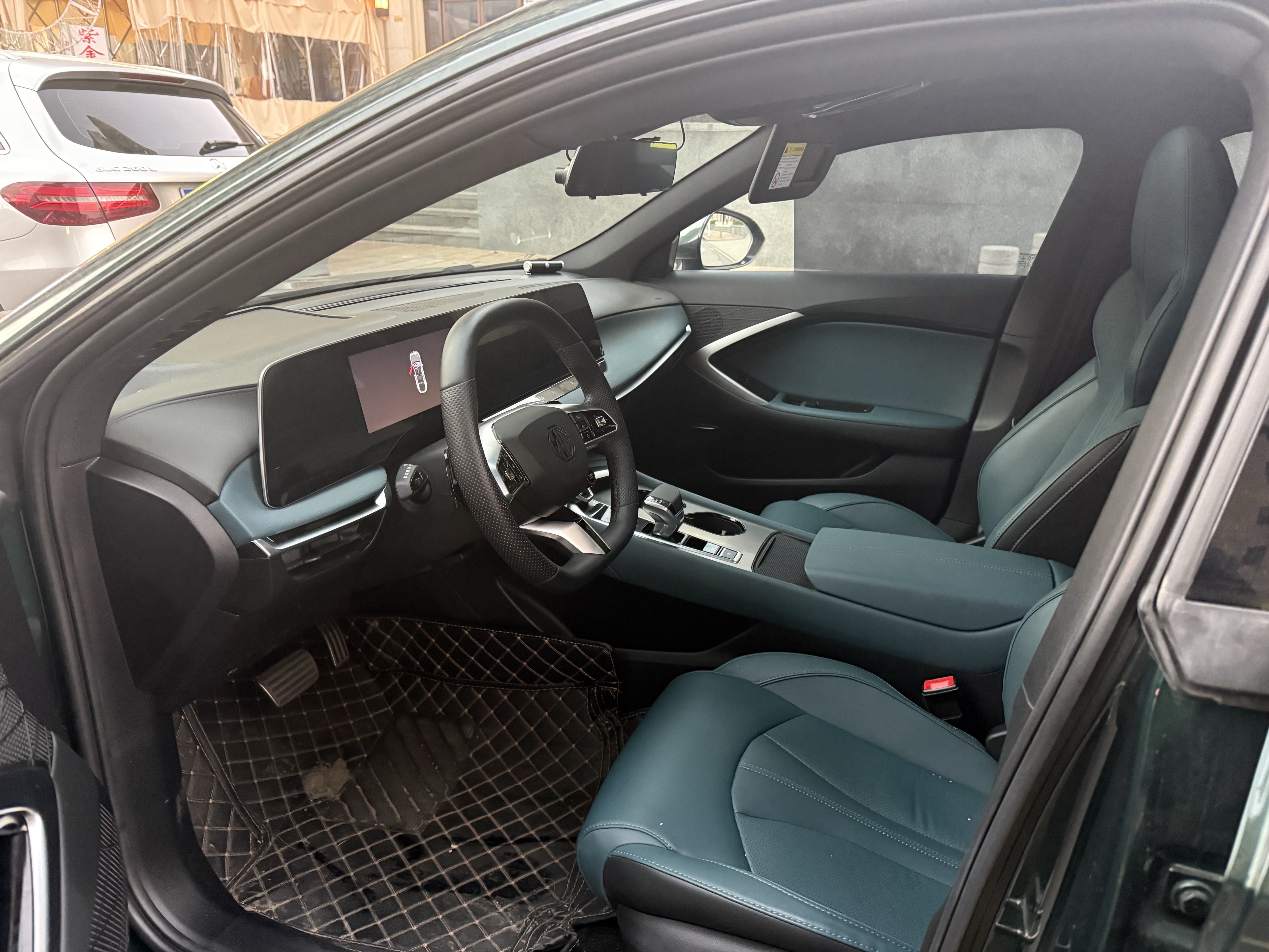 MG 7 2023 car image #29