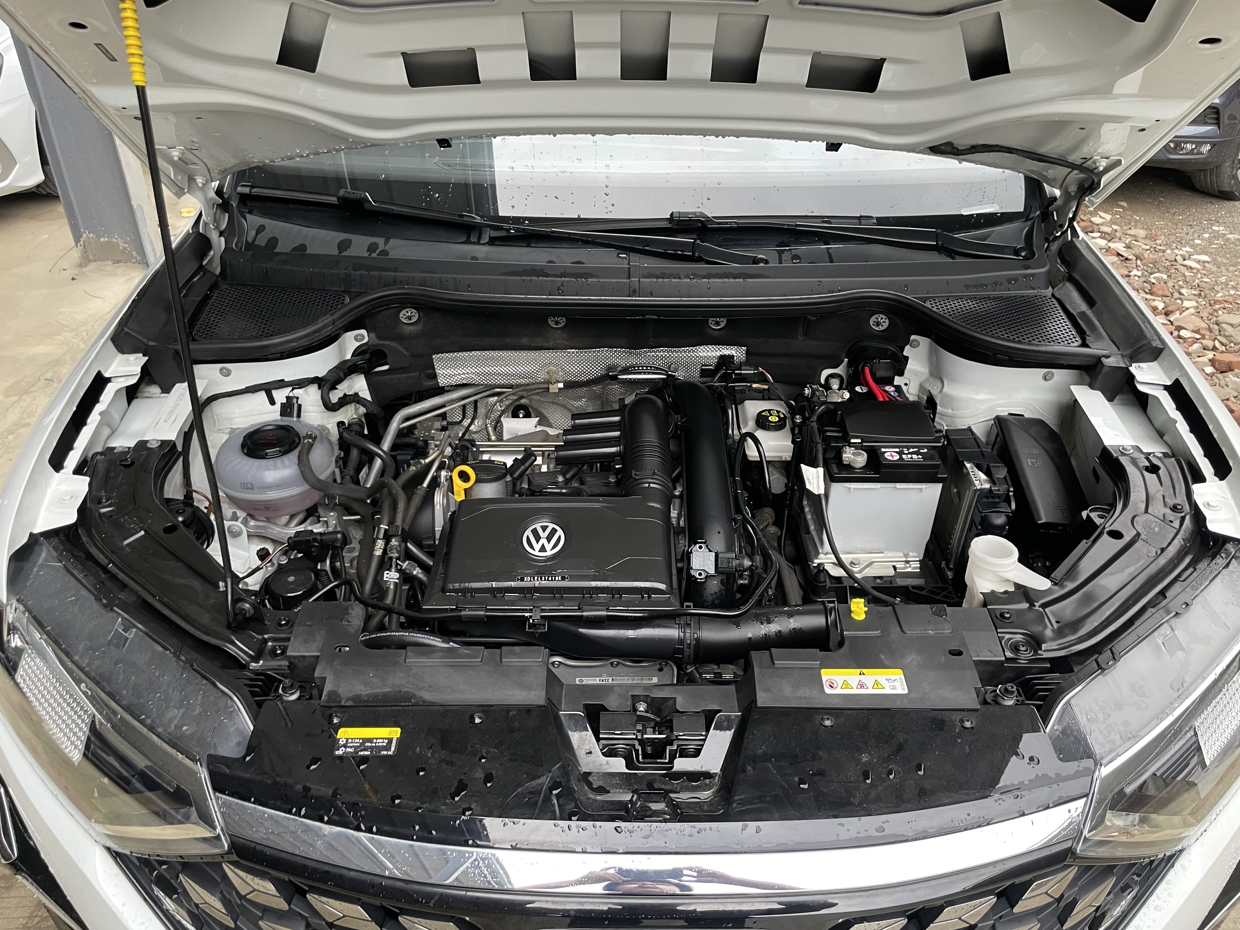 VS5 2024 car image #29