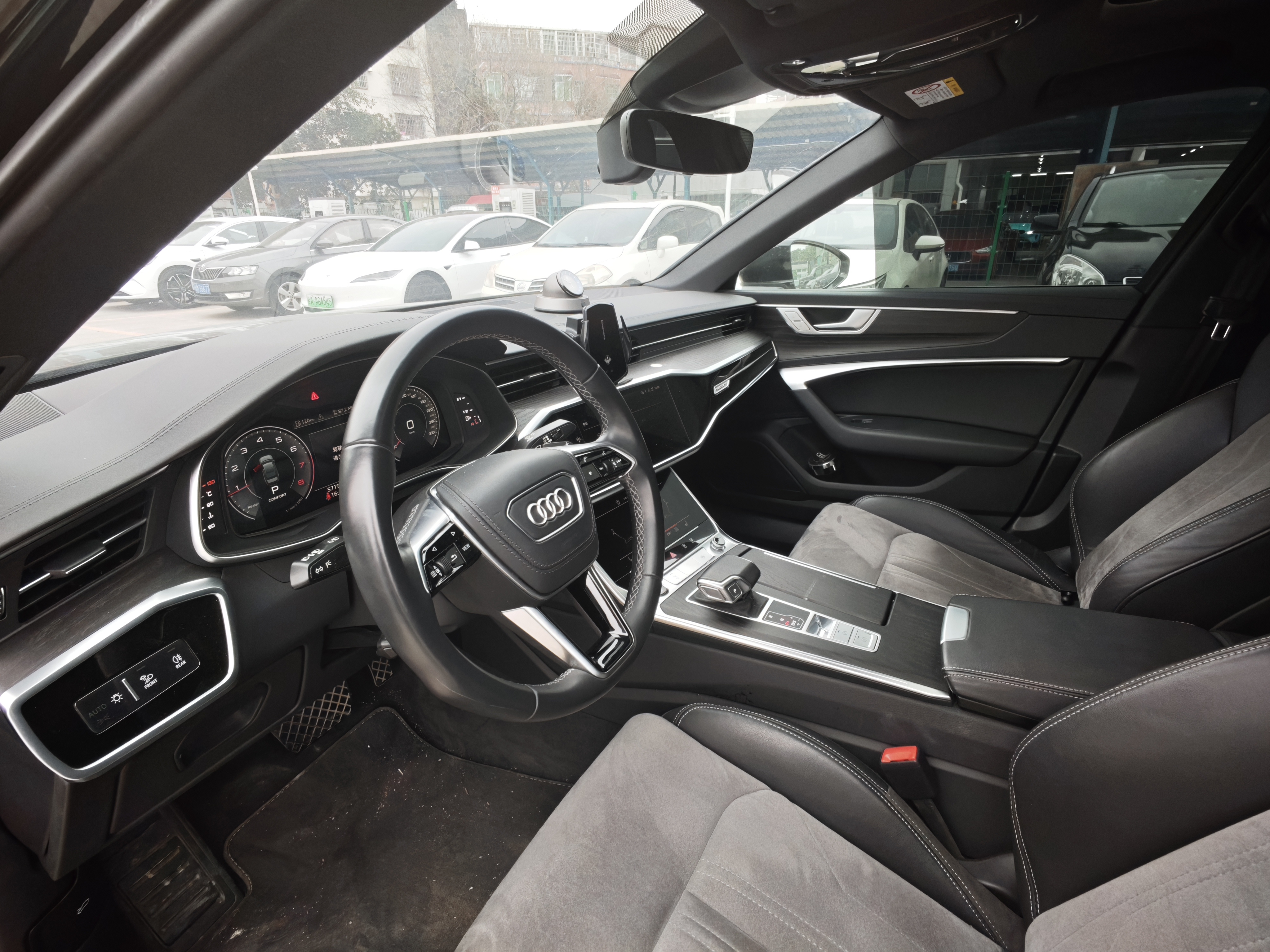 Audi A6L 2024 car image #29