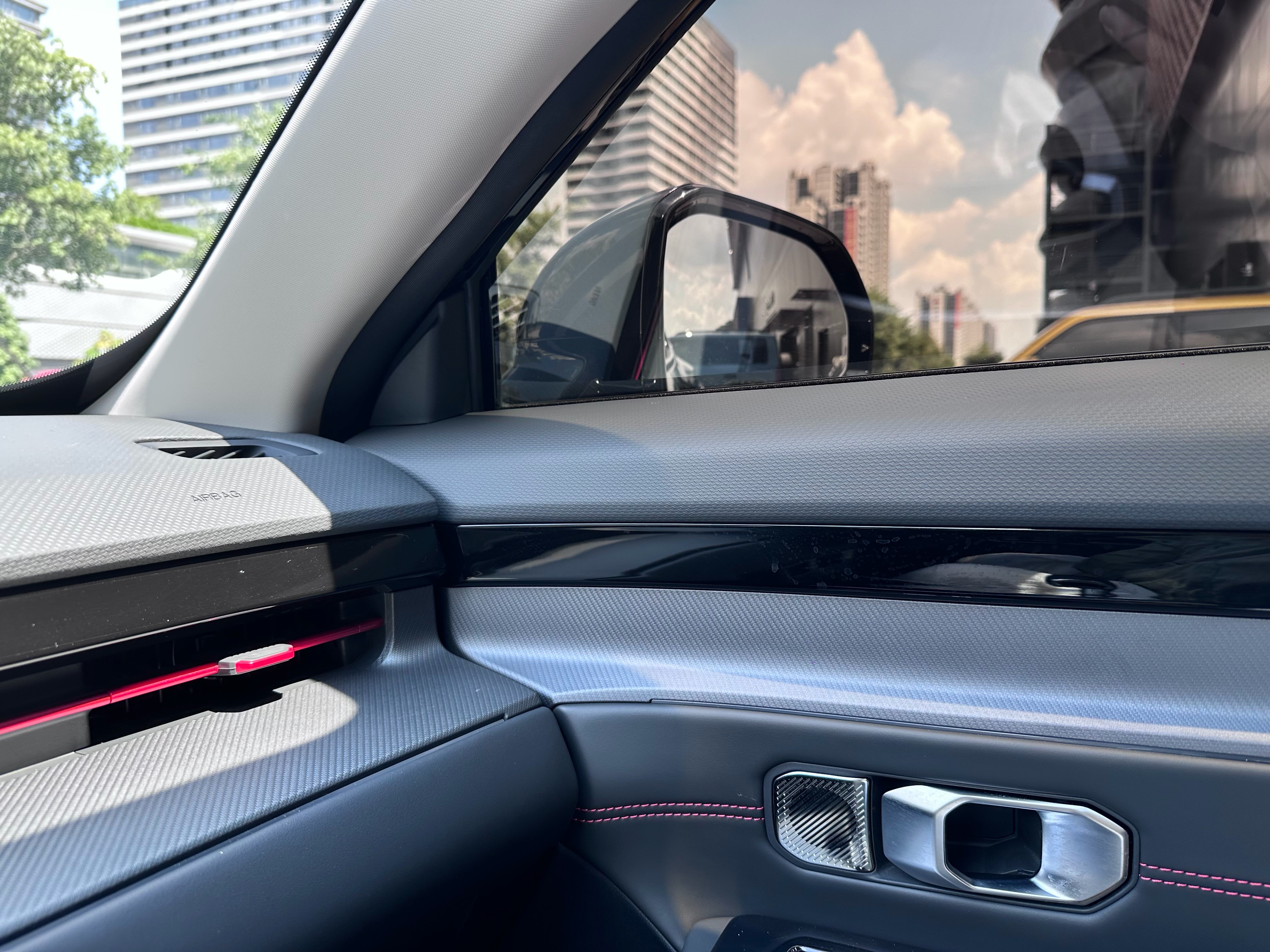 Dashing 2025 car image #29