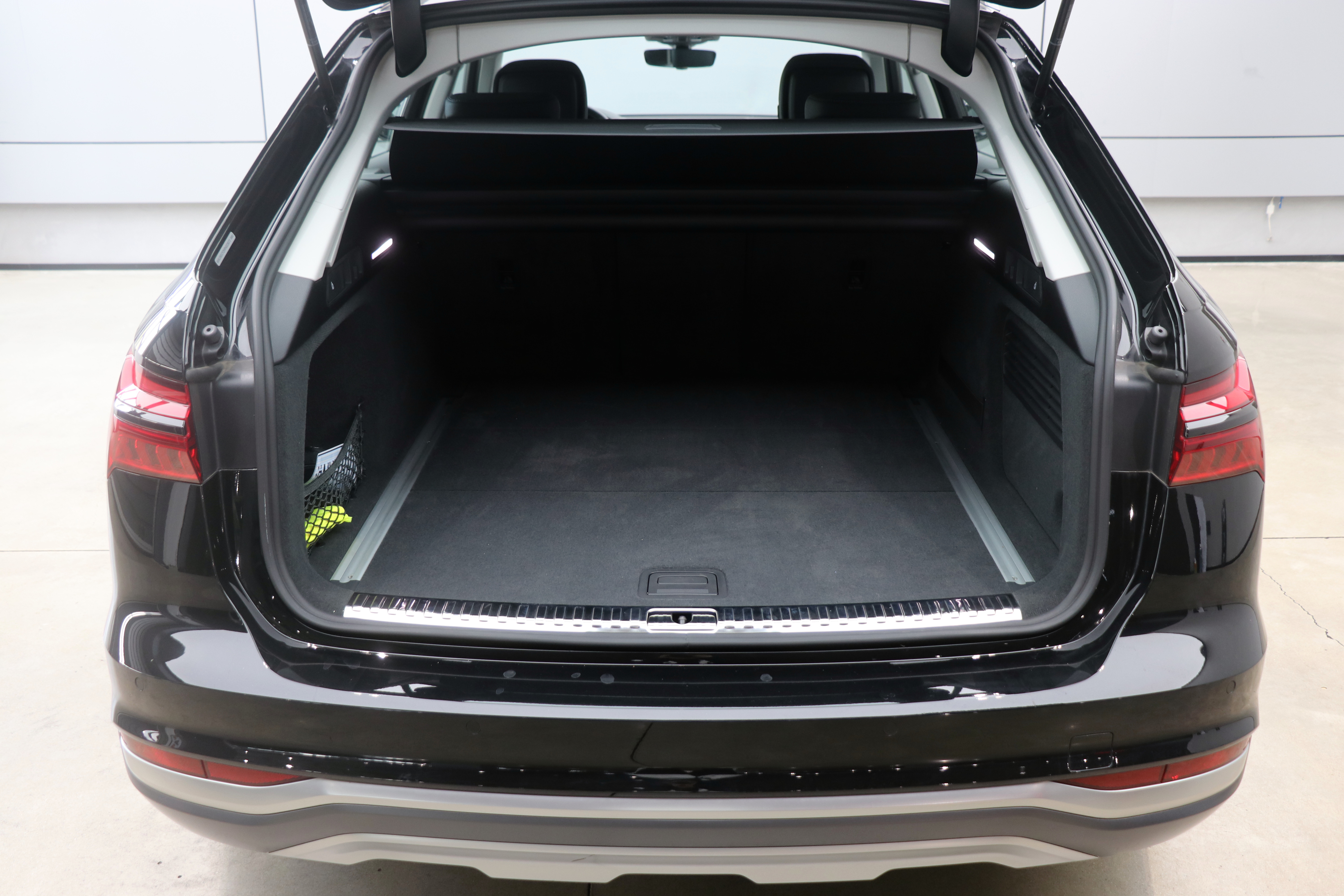 Audi A6 (Imported) 2024 car image #29