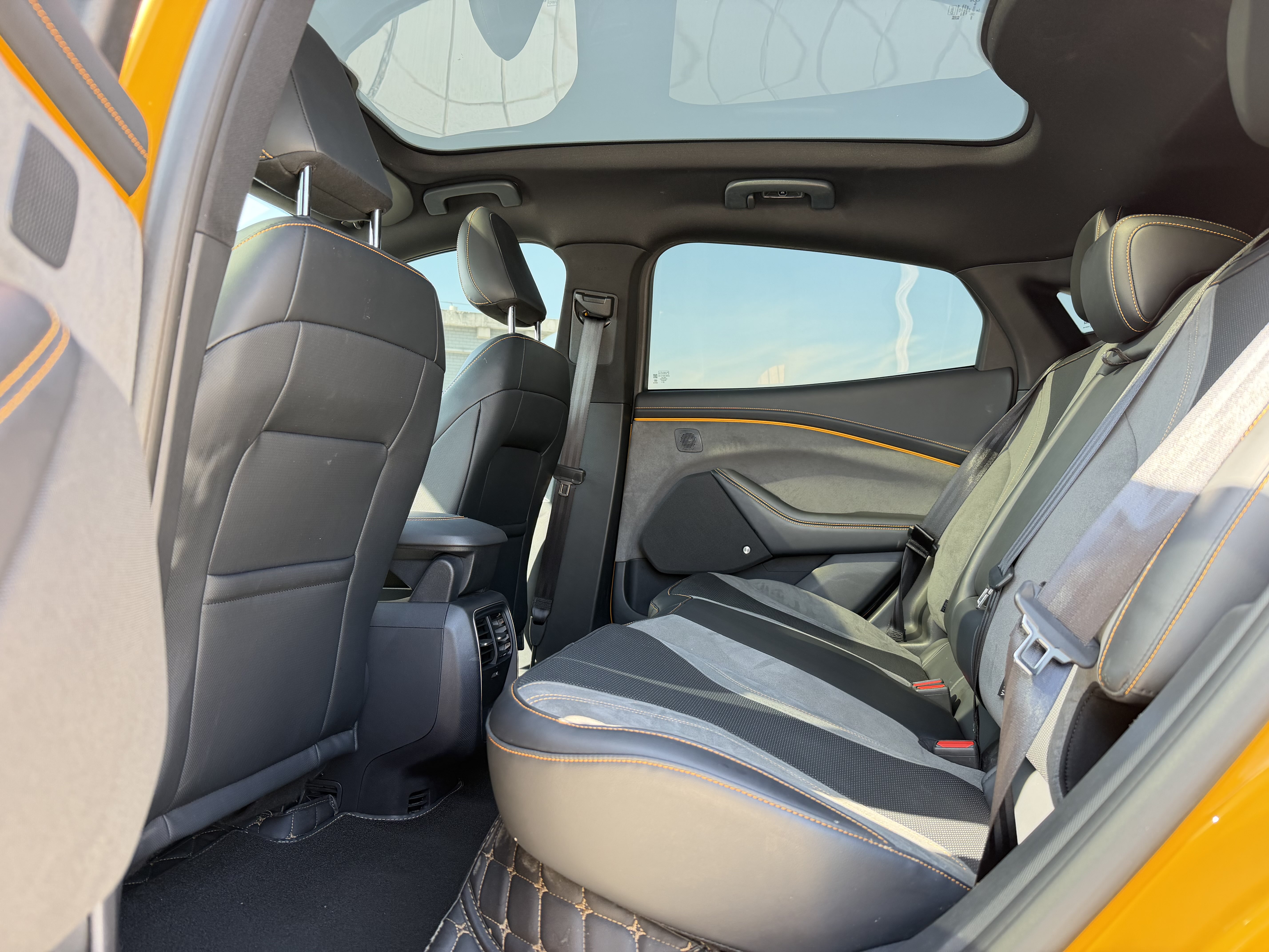 Ford Mustang Mach-E 2024 صورة سيارة #29