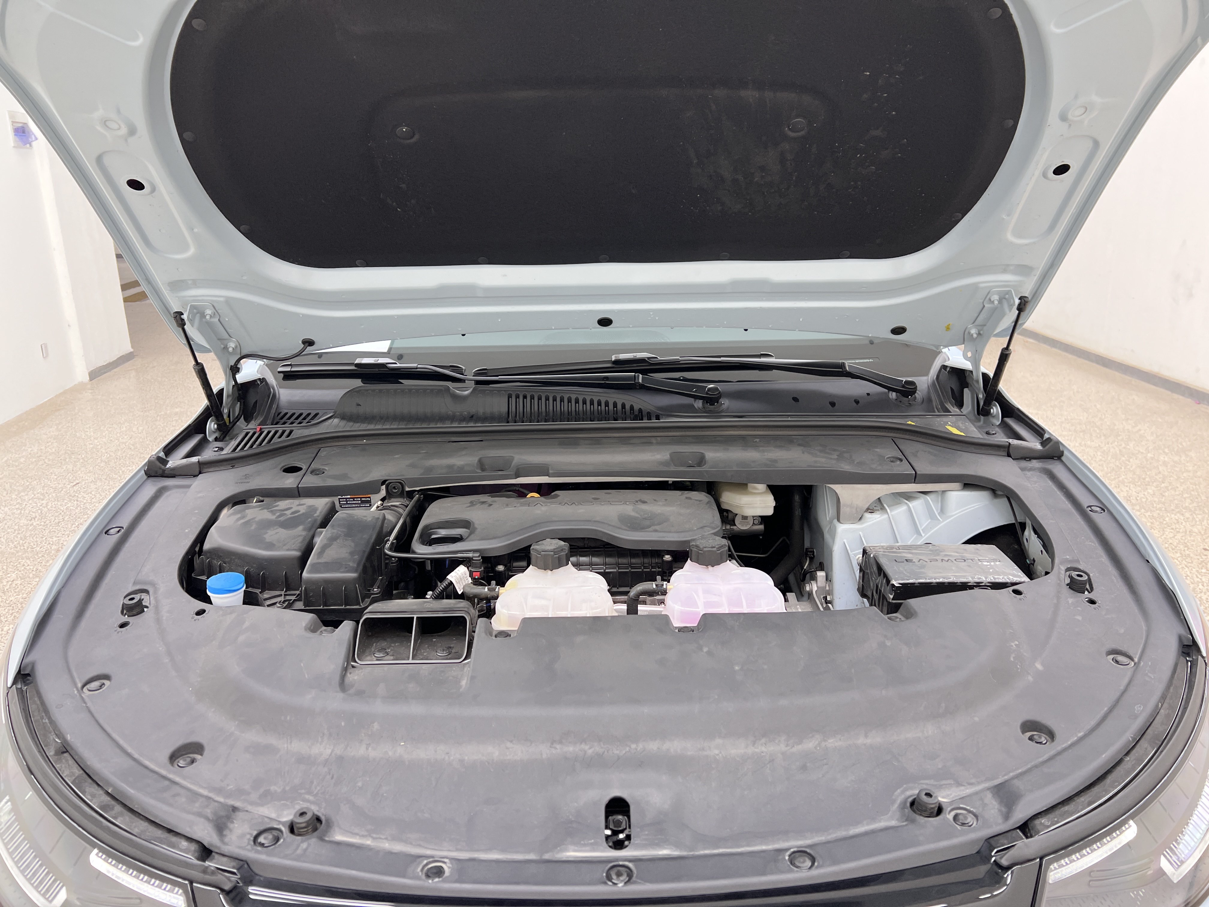 零跑汽车 零跑C01 2025 汽车图片 #29