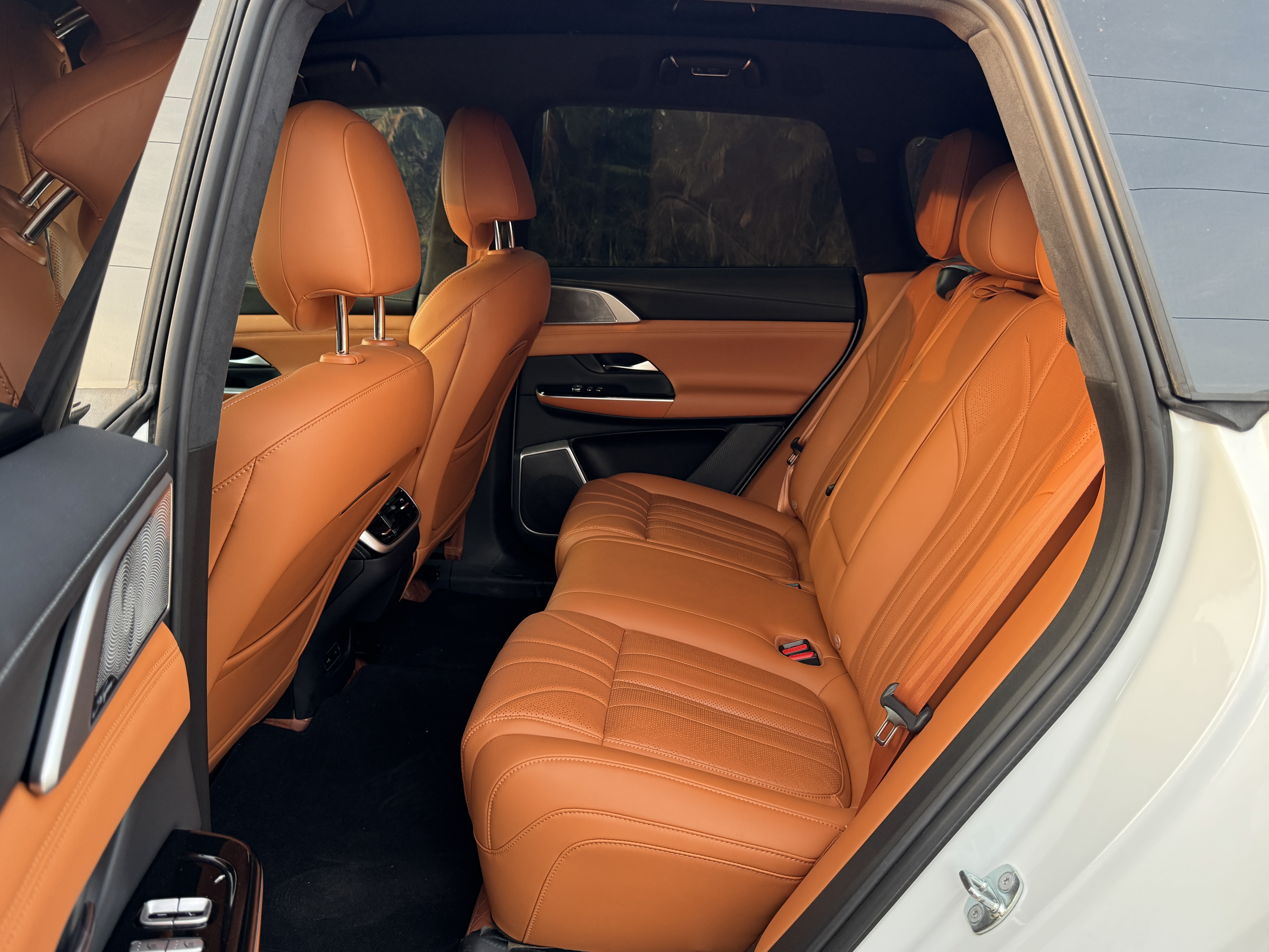 Xpeng G9 2025 car image #29