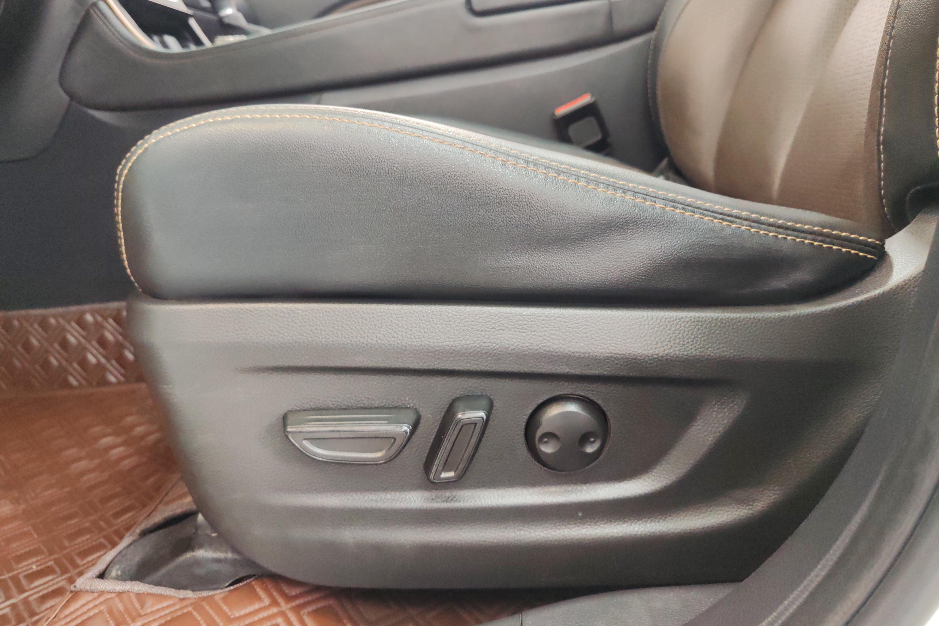 GAC Trumpchi GS5 2019 car image #29