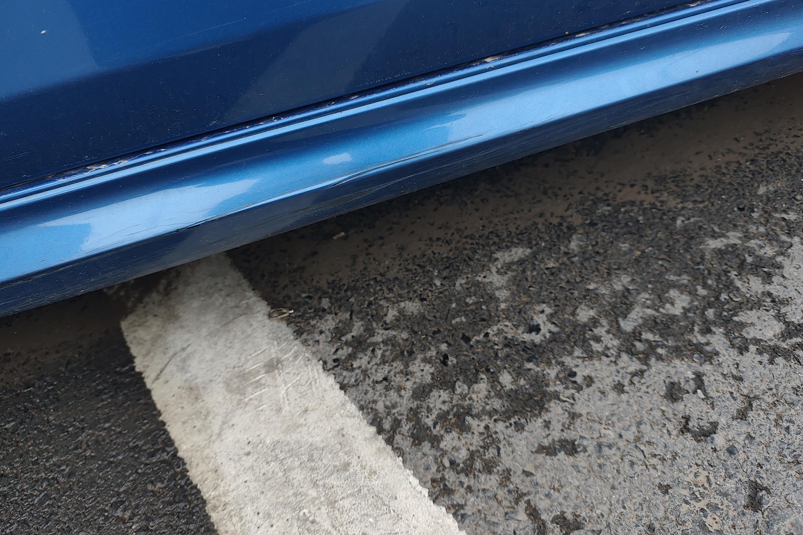 Volkswagen Gol 2011 car image #29