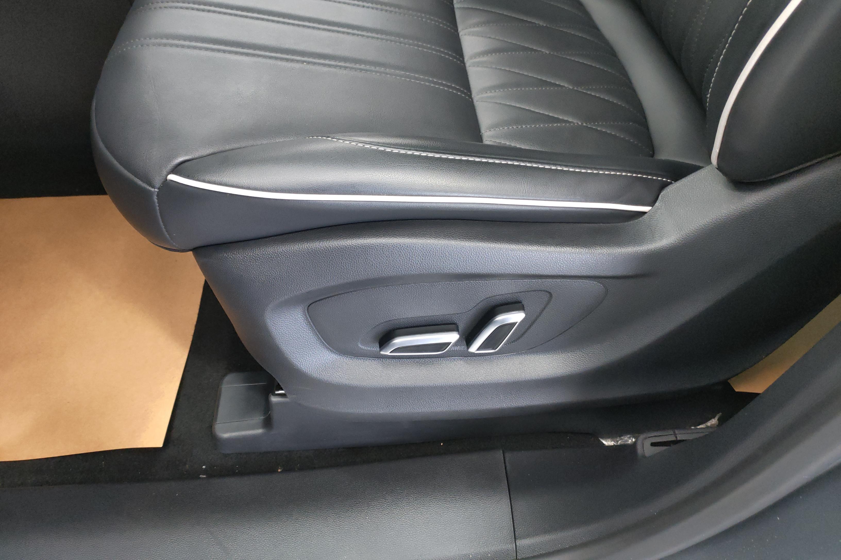 荣威 荣威iMAX8 2021 汽车图片 #29