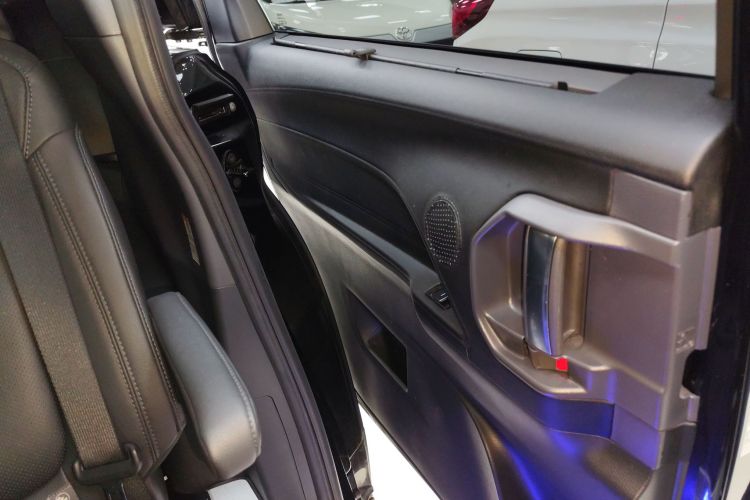 Toyota Sienna 2022 #29 Toyota Sienna 2022 car image #29