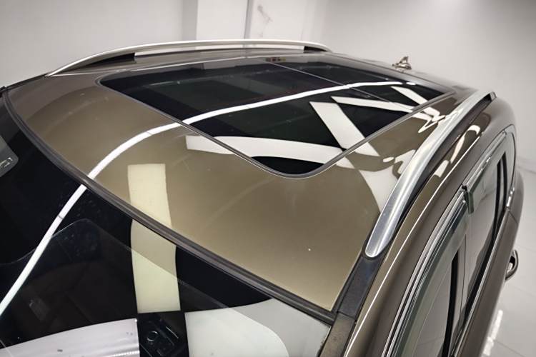 Haval H8 2018 car image #29