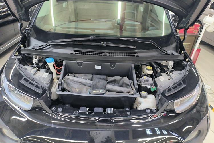 BMW i3 (Imported) 2018 immagine di auto #29