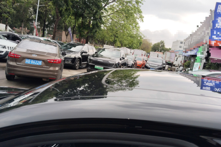 BMW 5 Series New Energy 2019 car image #29