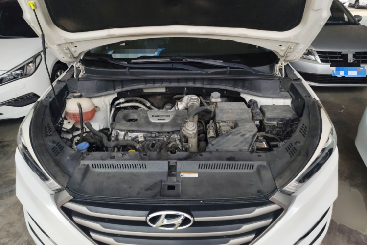 Hyundai Tucson (Imported) 2016 #29 Hyundai Tucson (Imported) 2016 car image #29