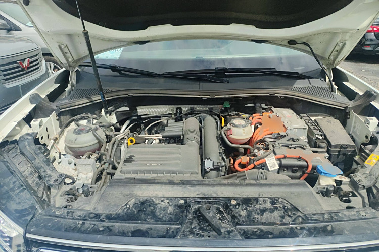 Volkswagen Tayron GTE 2021 car image #29