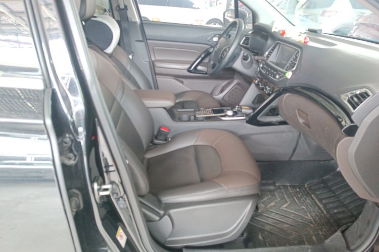 GAC Trumpchi GS4 New Energy 2018 #29 GAC Trumpchi GS4 New Energy 2018 car image #29