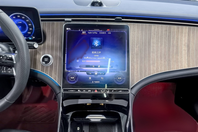 Mercedes-Benz EQE Class 2023 car image #29