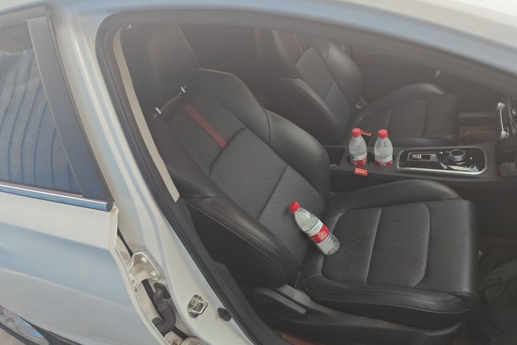 Changan Eado EV 2022 #29 Changan Eado EV 2022 car image #29