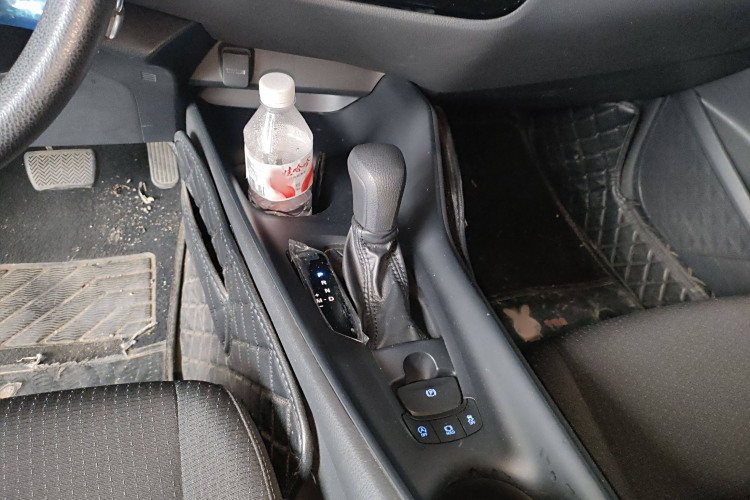 Toyota Izoa 2021 صورة سيارة #29