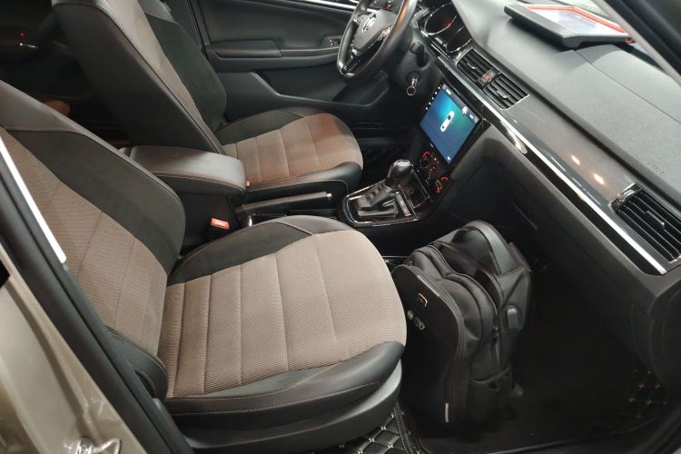 Volkswagen C-Trek 2018 immagine di auto #29