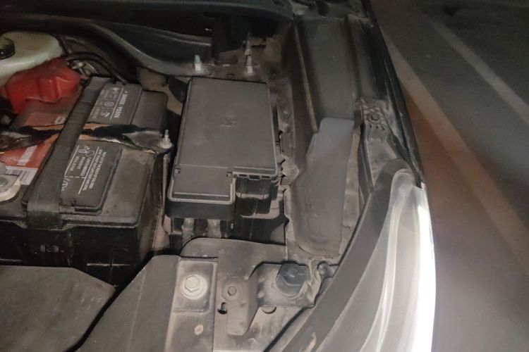 Ford Explorer (Imported) 2015 صورة سيارة #29