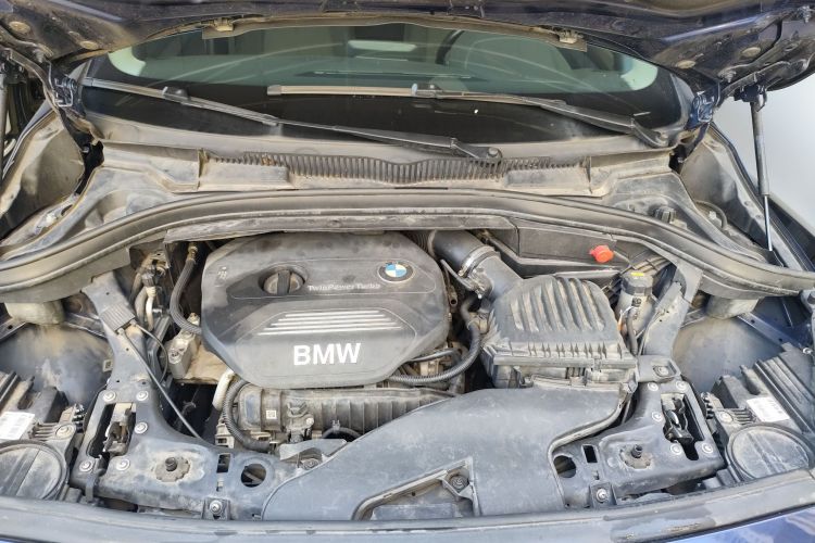 BMW 2 Series Tourer 2017 imagem de carro #29