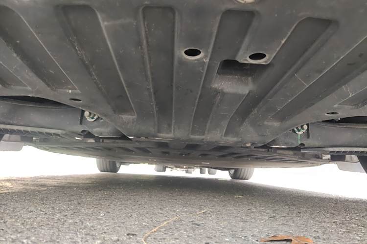 哪吒汽车 哪吒GT 2023 汽车图片 #29