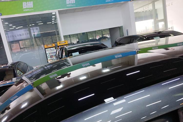 Denza N9 2025 immagine di auto #29