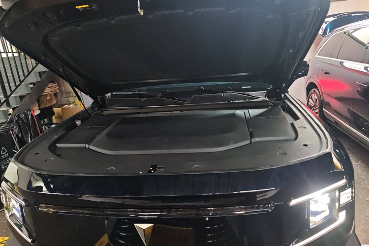 Deepal G318 2024 immagine di auto #29