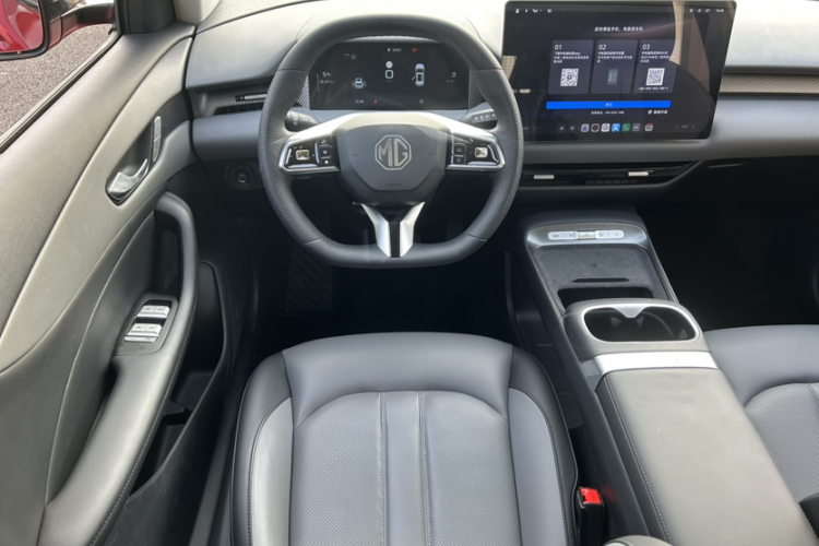 MG ES5 car image #29