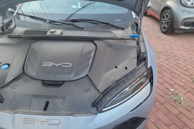 BYD Seal 2023 immagine di auto #29