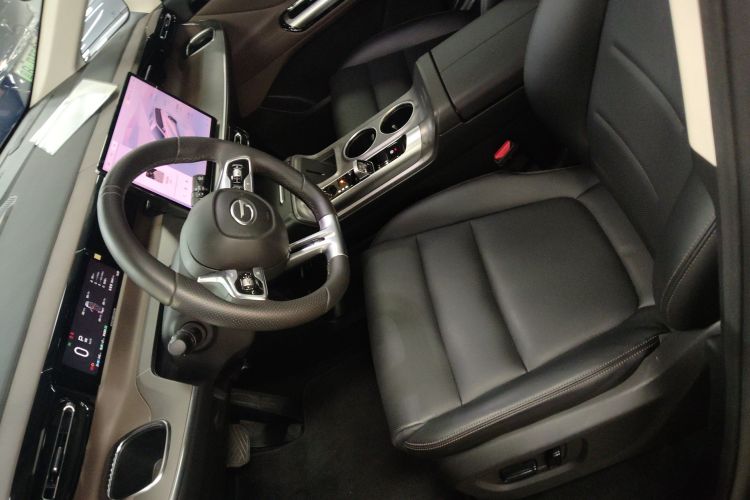 GAC Trumpchi E8 New Energy 2024 #29 GAC Trumpchi E8 New Energy 2024 car image #29