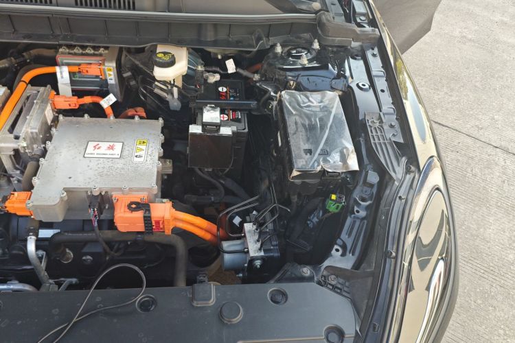 HongQi E-QM5 2022 immagine di auto #29