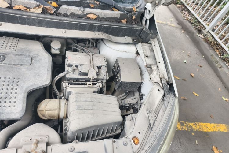 Forthing S500 2016 car image #29