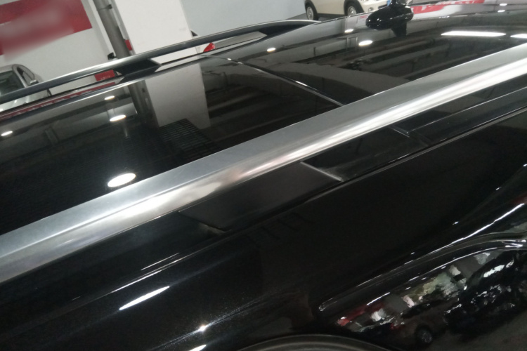 Mercedes-Benz M Class 2015 car image #29