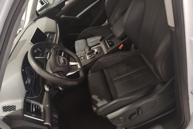 Audi Q5L 2018 imagem de carro #29