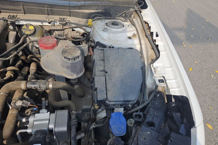 Mercedes-Benz EQB Class 2023 #29 Mercedes-Benz EQB Class 2023 car image #29