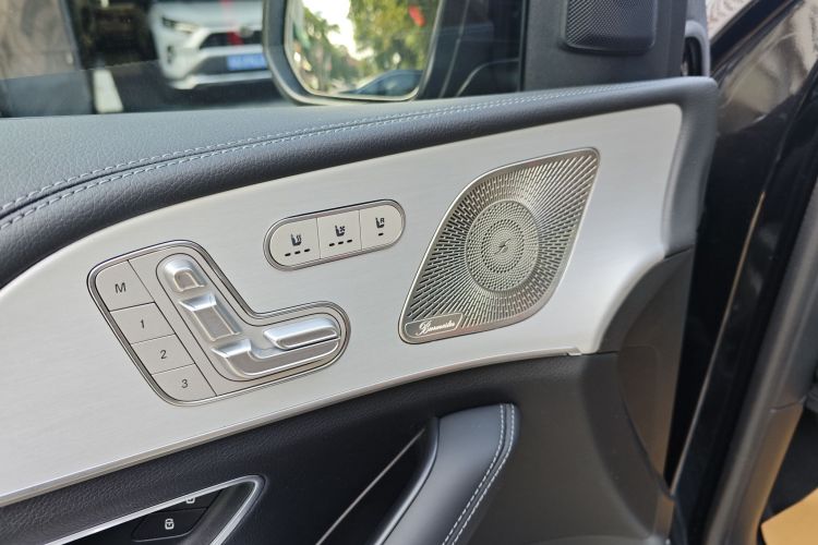 Mercedes-Benz GLE AMG 2024 #29 Mercedes-Benz GLE AMG 2024 изображение автомобиля #29